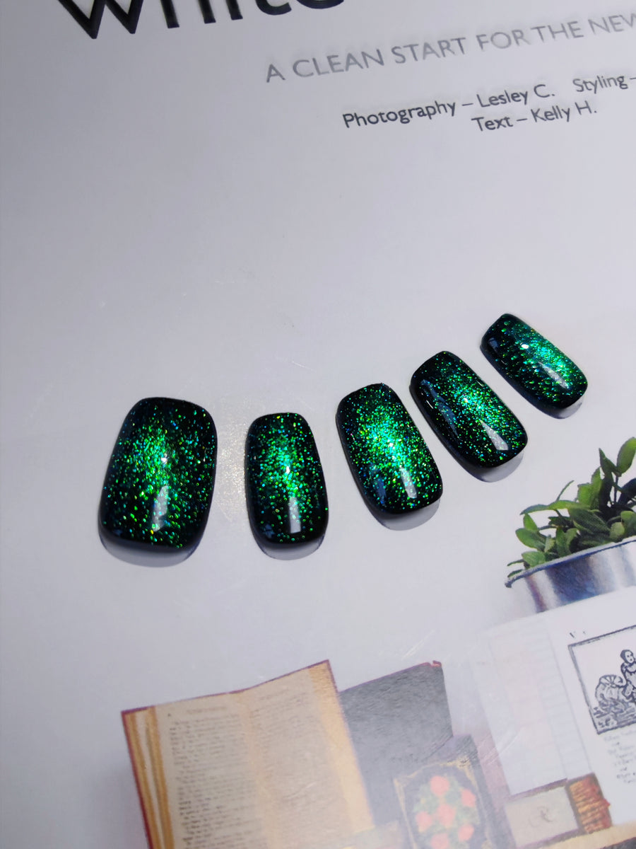 Peacock Green Cat Eye